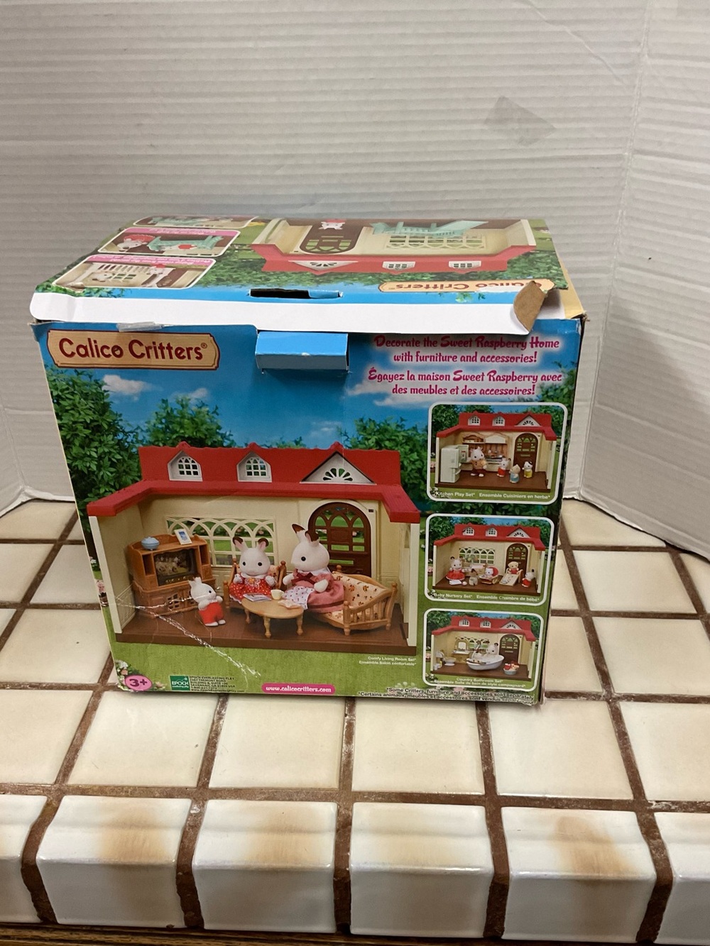 Calico Critters Sweet Raspberry Home - Picture 4 of 10